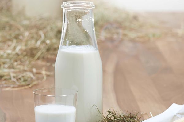 Milch und Butter