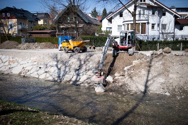 Schutzmaßnahmen Revitalisierungsprojekt Alterbach