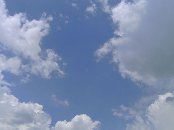 Sonne und Wolken