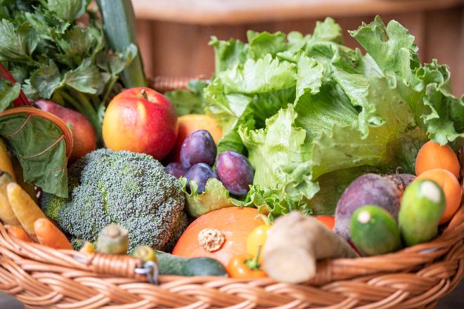 Ab-Hof-Obst- und Gemüseverkauf