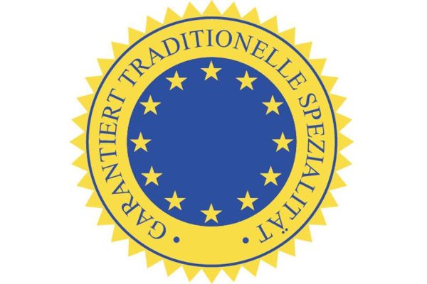 yellow-blue seal with the wording: “garantiert traditionelle Spezialität” (traditional speciality guaranteed)