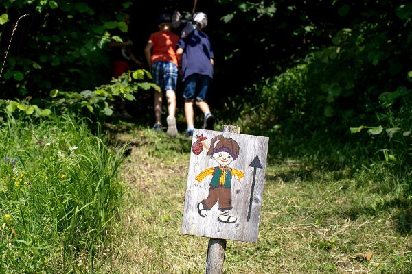 Wegweiser Wandermärchen