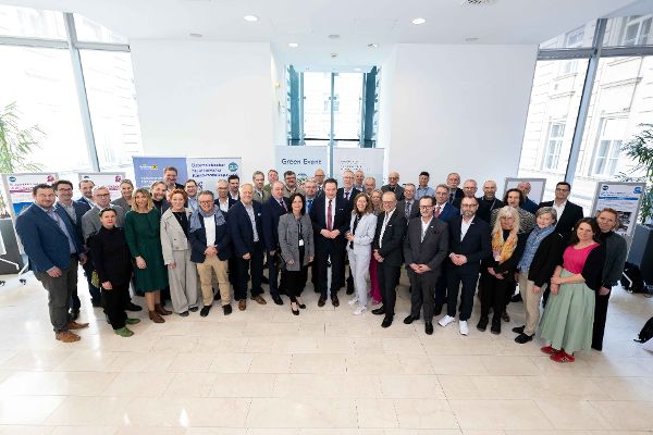 Gruppenfoto CliA Preisverleihung