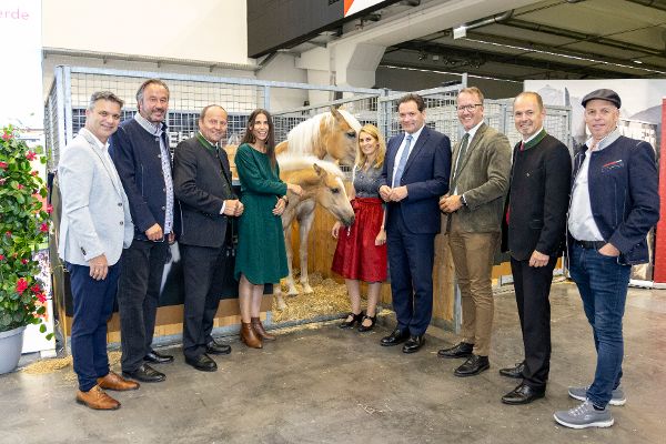 Bundesminister Totschnig beim EAAP-Kongress in Innsbruck