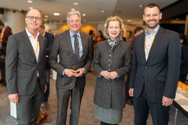 Markus Seidl, Peter Kaiser, Elfriede Anna Moser, Markus McDowell