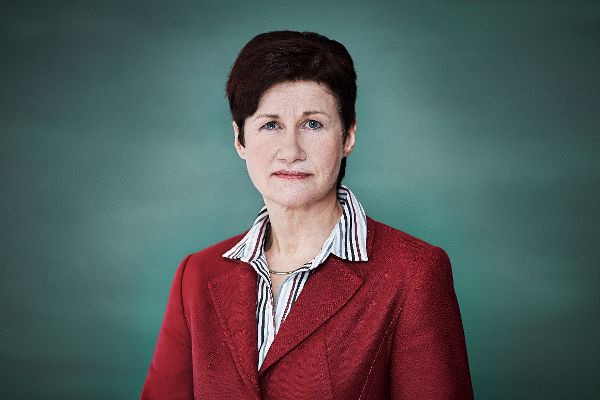 Abteilungsleiterin Doktorin Waltraud Petek