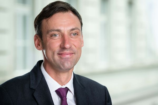 Portraitfoto Magister Christian Kasper