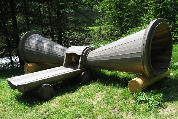 Natur-Erlebnispfad für Kinder und ihre Eltern