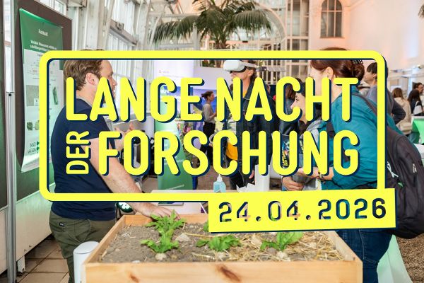 Logo der Lange Nacht der Forschung 2026 mit Veranstaltungsdatum auf Photo der Veranstaltung
