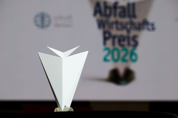 Trophäe Österreichischer Abfallwirtschaftspreis «Phönix» 