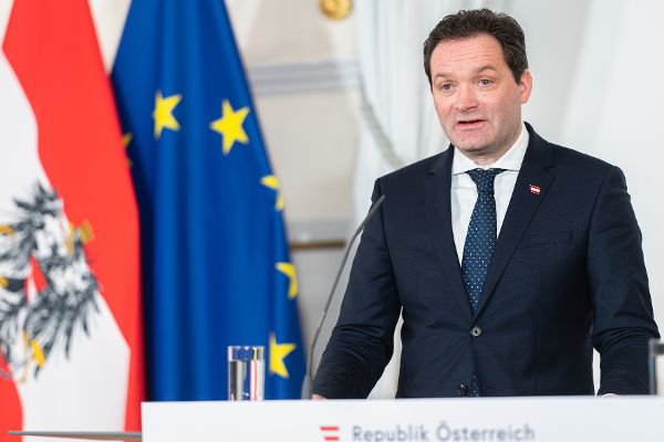 Bundesminister Norbert Totschnig stellt den Bericht zur nationalen Lebensmittelversorgungssicherheit vor