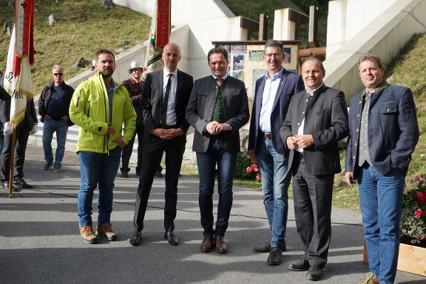 Schutzprojekt Trojeralmbach