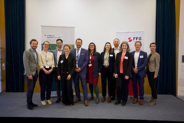 Gruppenbild der Verantwortlichen