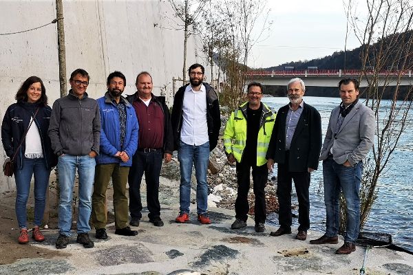 Gruppenfoto Baustellenbesichtigung Lavamünd
