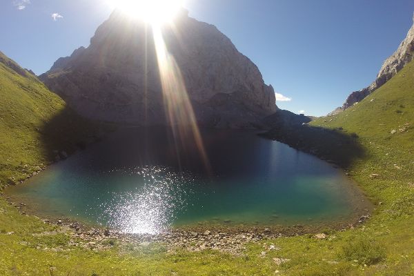 Wolayersee mit Seewarte
