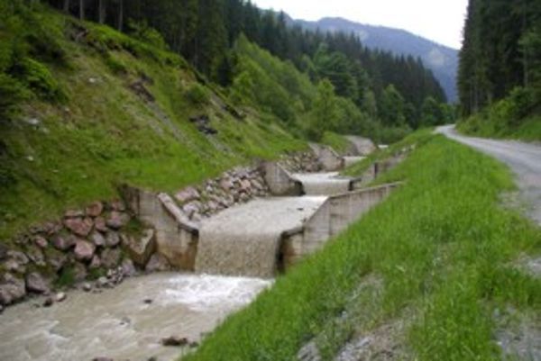 Absturzkette im Löhnersbach bei Saalbach