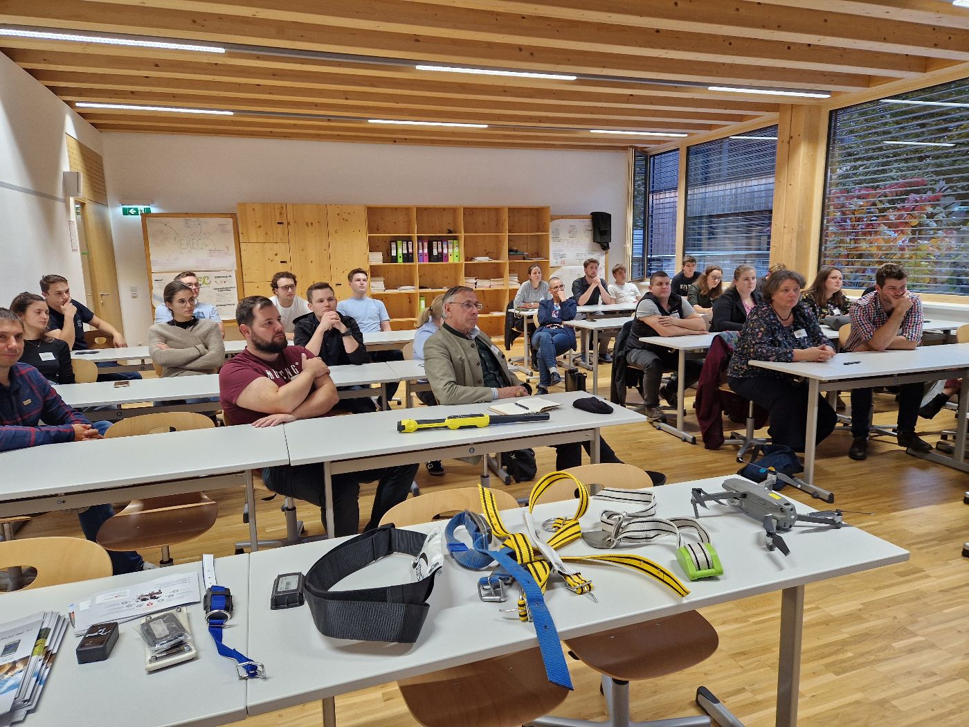 Teilnehmerinnen und Teilnehmer eines Workshops während der Speeding Up Innovation Veranstaltung