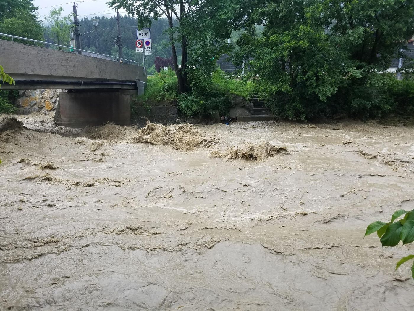 Hochwasser in Kirchbichl 2021.