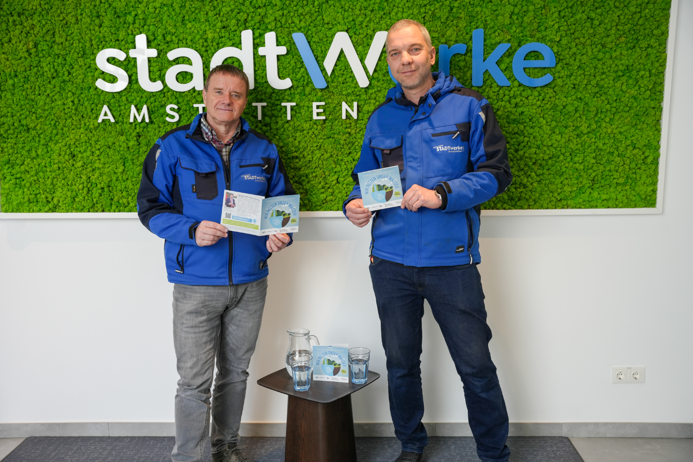 Das Wasserwerk in Amstetten bewirbt den Trinkpass 2026.