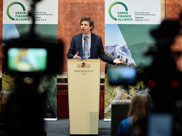 Thomas Steiner (Direktor der Österreichischen Nationalbank)