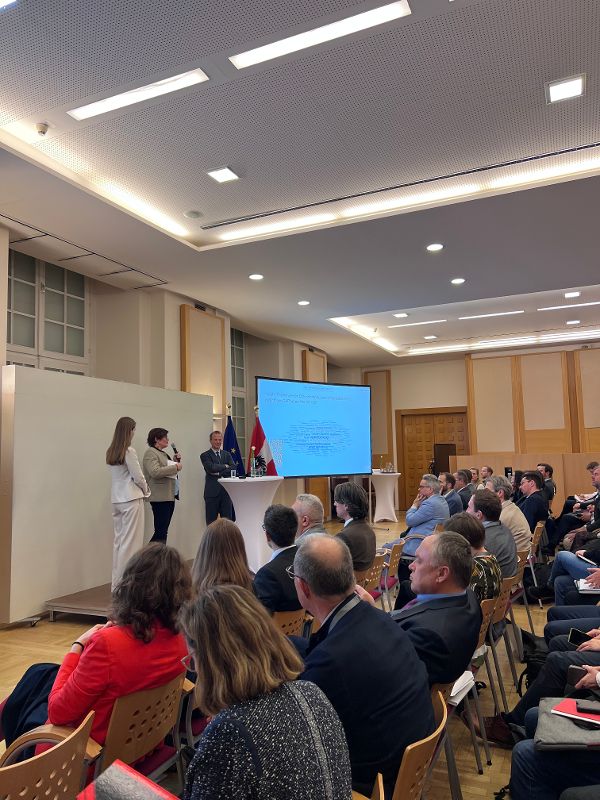 Anita Mogg und Markus Hopfner