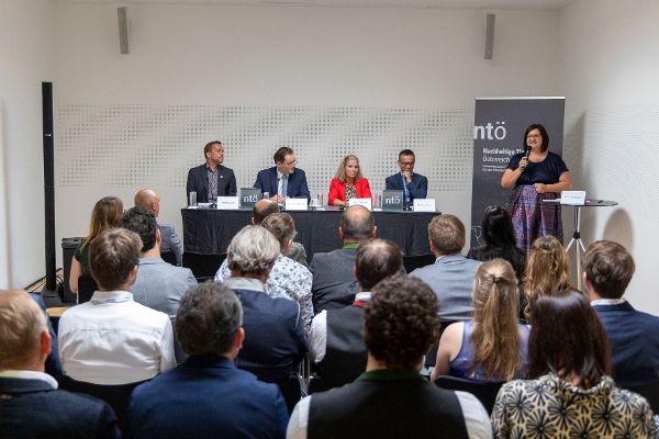 Pressekonferenz bei EAAP-Kongress