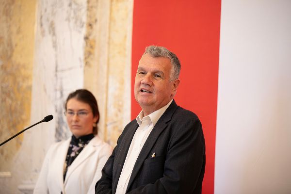 Michelle Lackner und Herbert Hiesinger