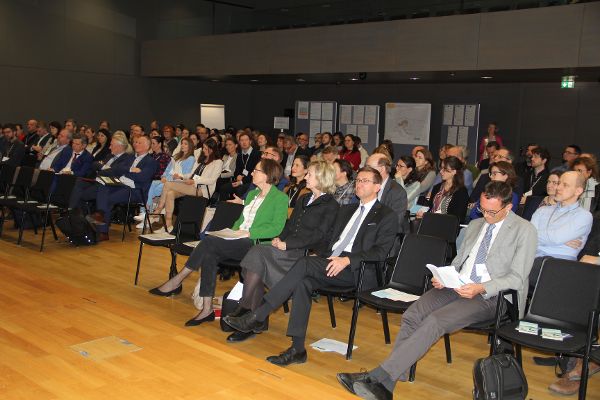 EUSDR Netzwerkveranstaltung Publikum im Saal