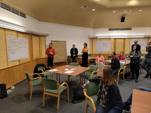 Präsentation einer Kleingruppe der Workshops