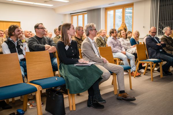 Blick ins sitzende Publikum