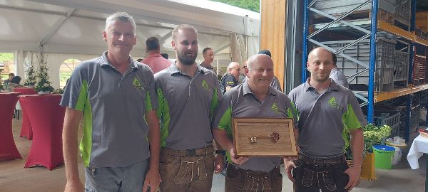 Überreichung Schlüssel an Bauhofleiter