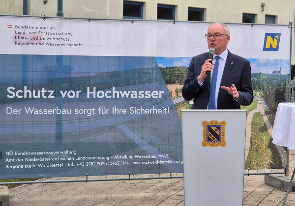 Rede bei der Eröffnung des Hochwasserschutz Gmünd.
