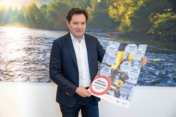 Bundesminister Totschnig Hochwasserkampagne