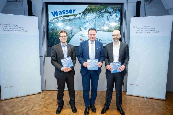 Pressekonferenz am 09. Juni 2026 zur Studie Wasser im Klimawandel .