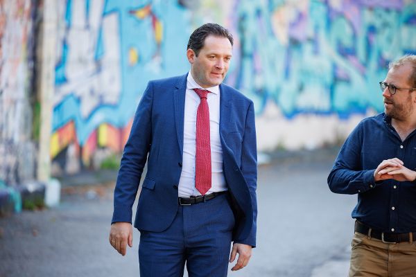 Auf dem Foto ist Bundesminister Totschnig zu sehen