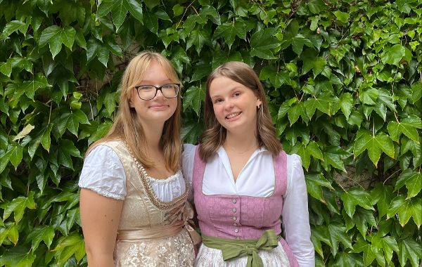 Schülerinnen HBLA Sitzenberg, Tamara Preifer und Pia Kaiser