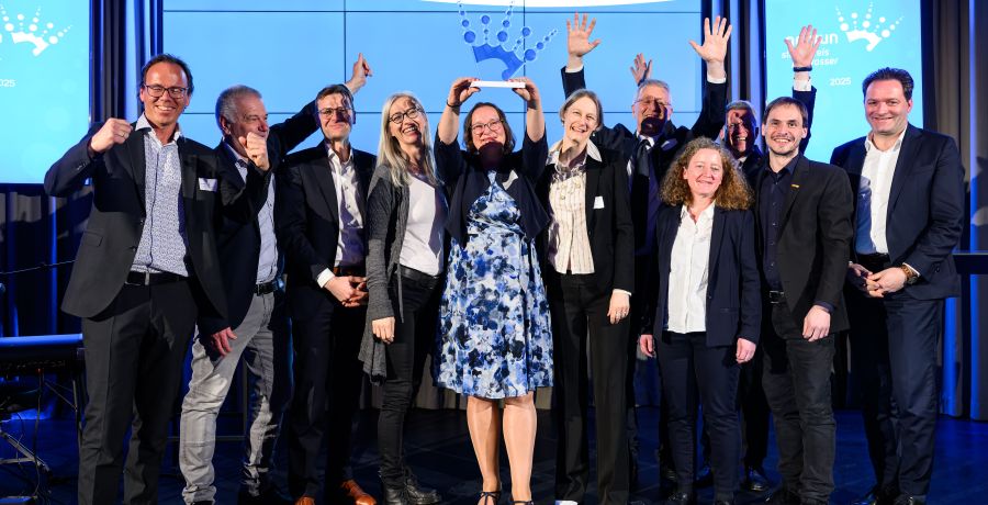 Der Neptun Staatspreis f&uuml;r Wasser ist der &ouml;sterreichische Umwelt- und Innovationspreis zu Themen rund ums Wasser. Am 20. M&auml;rz zeichnete Bundesminister Norbert Totschnig die Preistr&auml;gerinnen und Preistr&auml;ger aus.