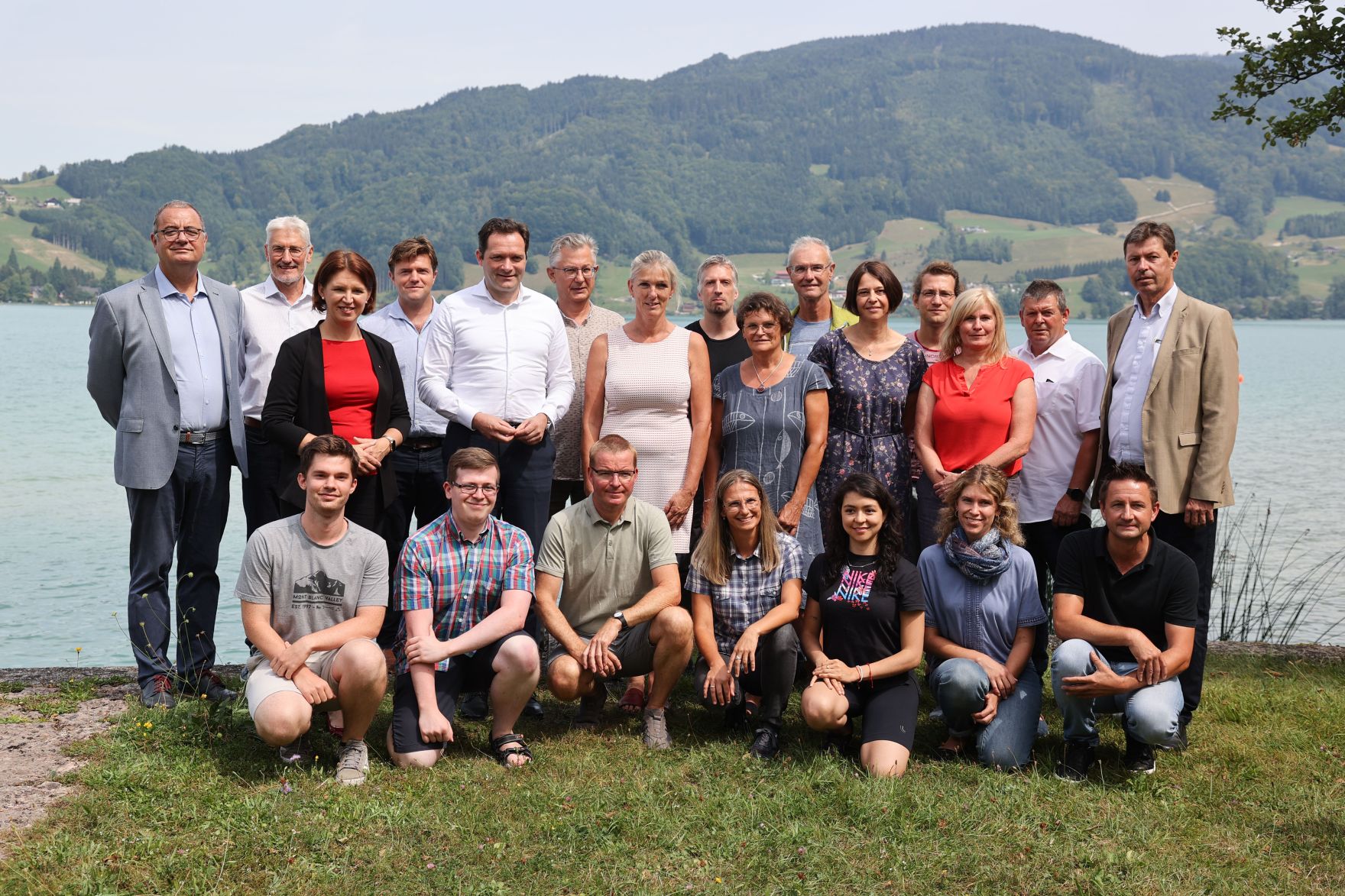003Totschnig_Oberoesterreich.jpg Bundesminister Norbert Totschnig besuchte das Bundesamt für Wasserwirtschaft in Scharfling/Mondsee.