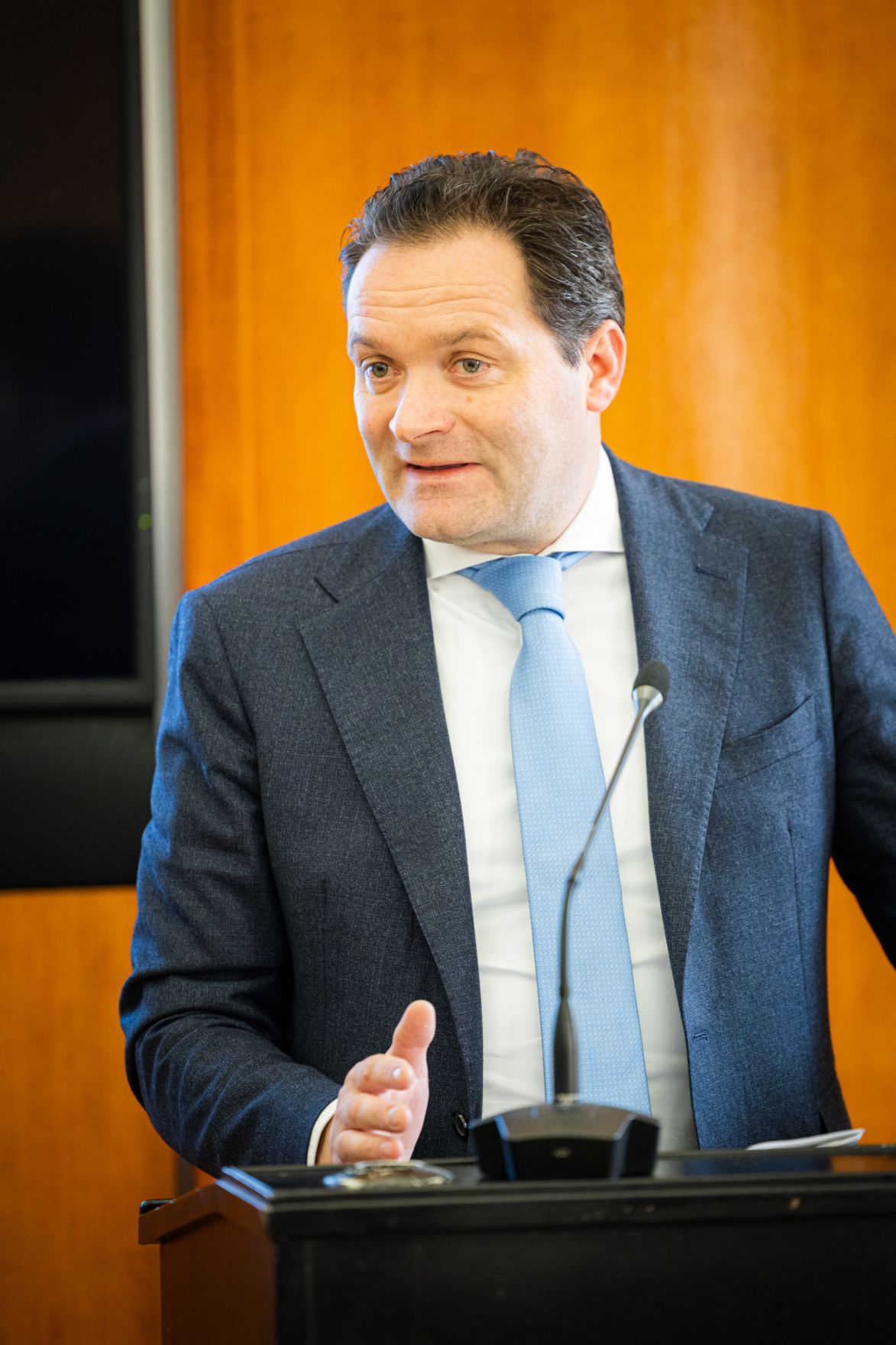 bio-enquette2022-0211.jpg Gemeinsam mit BIO AUSTRIA Obfrau Gertraud Grabmann und LKÖ Präsident Josef Moosbrugger stellte Landwirtschaftsminister Norbert Totschnig im Rahmen der Bio-Enquete das Bio-Aktionsprogramm 2023 vor.