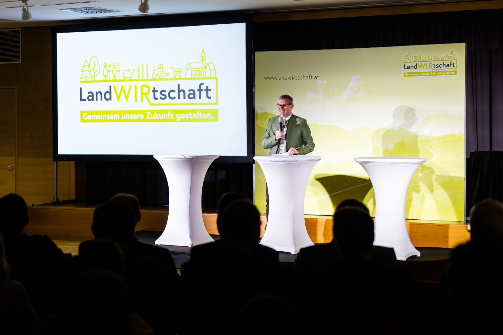 bml-26-11-2022-00884918.jpg In Oberösterreich diskutierte Bundesminister Norbert Totschnig mit Expertinnen und Experten über die Inhalte der neuen GAP sowie die Sicherstellung der Versorgungssicherheit.