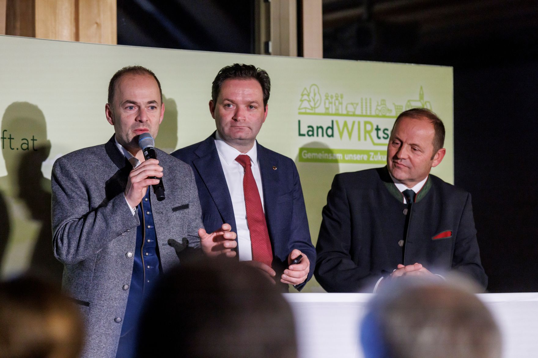 20221209_jh_landwirtschaftsmin2_JH_31632.jpg In Tirol diskutierte Bundesminister Norbert Totschnig mit Expertinnen und Experten über die Inhalte der neuen GAP sowie die Sicherstellung der Versorgungssicherheit.