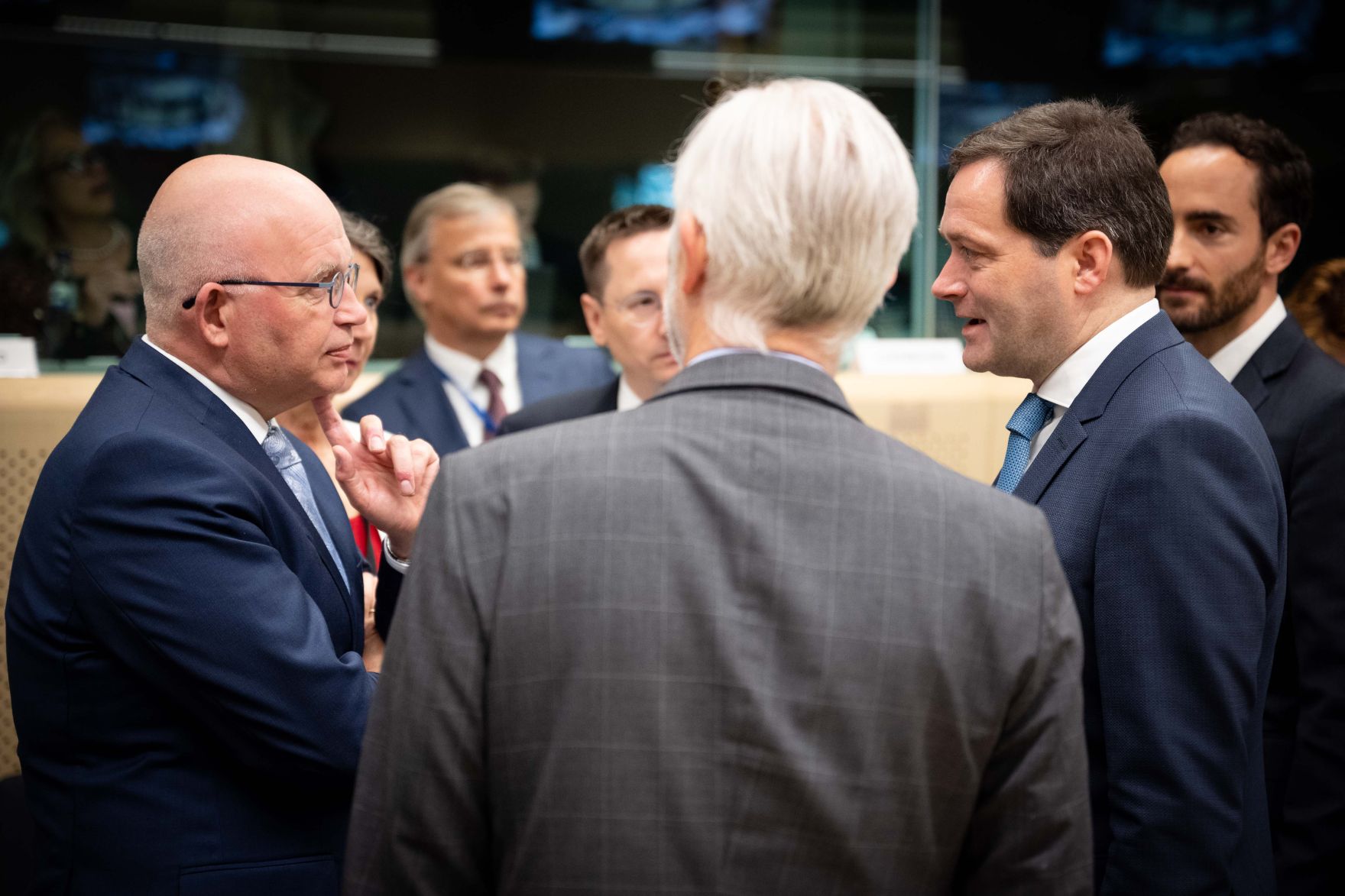 PGP_4425b.jpg Im Rahmen seiner Teilnahme am EU-Agrarrat tauschte sich Bundesminister Norbert Totschnig mit Amtskolleginnen und Amtskollegen sowie dem EU-Landwirtschaftskommissar u. a. über die aktuelle Lage der Agrarmärkte aus.