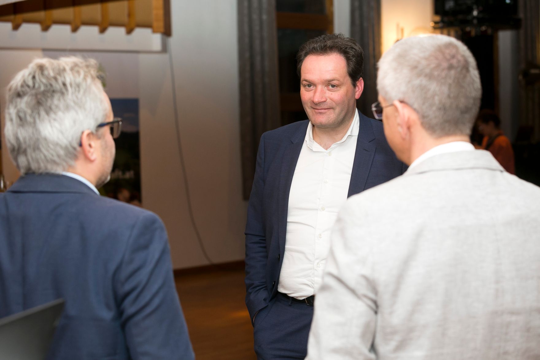 423_20221028_DM.jpg In Vorarlberg diskutierte Bundesminister Norbert Totschnig mit Landwirtschaftskammer-Präsident Josef Moosbrugger und Landwirtschaftslandesrat Christian Gantner über die Inhalte der neuen GAP sowie die Sicherstellung der Versorgungssicherheit