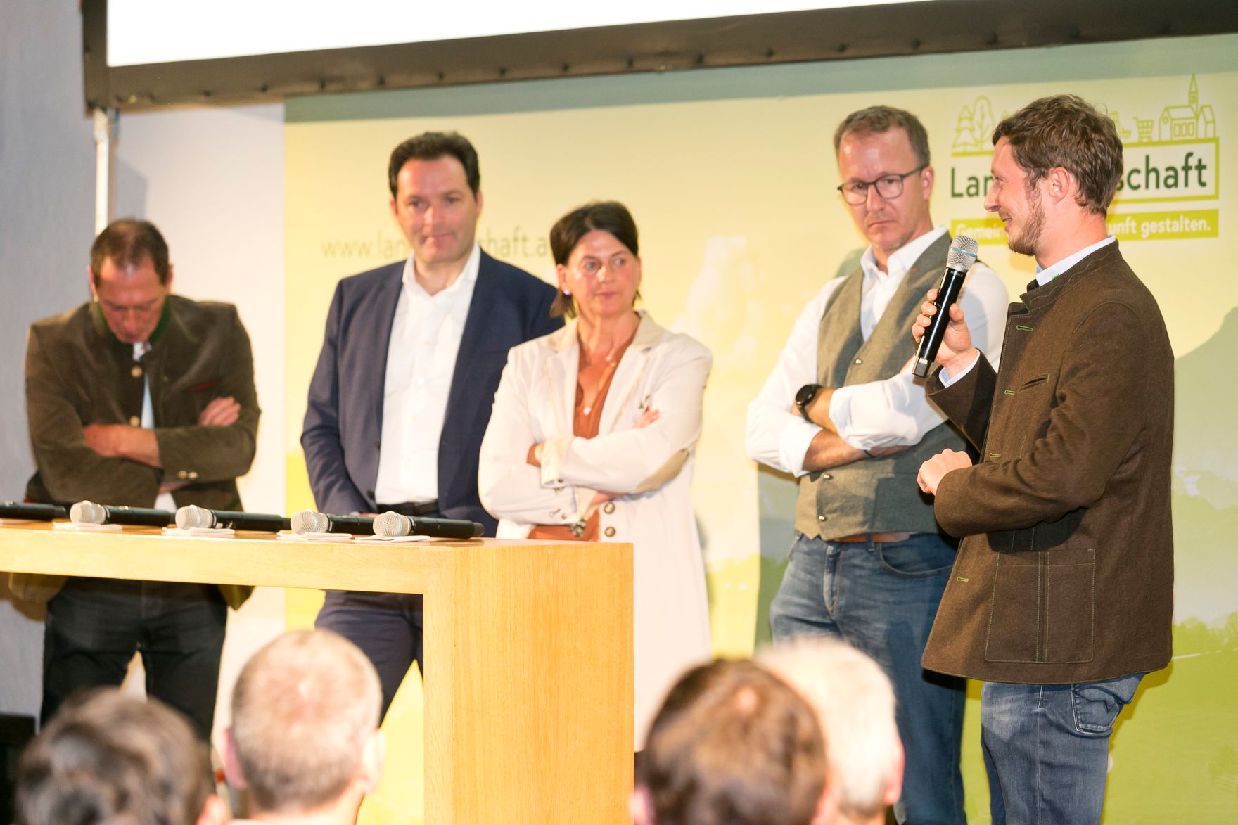682_20221028_DM.jpg In Vorarlberg diskutierte Bundesminister Norbert Totschnig mit Landwirtschaftskammer-Präsident Josef Moosbrugger und Landwirtschaftslandesrat Christian Gantner über die Inhalte der neuen GAP sowie die Sicherstellung der Versorgungssicherheit