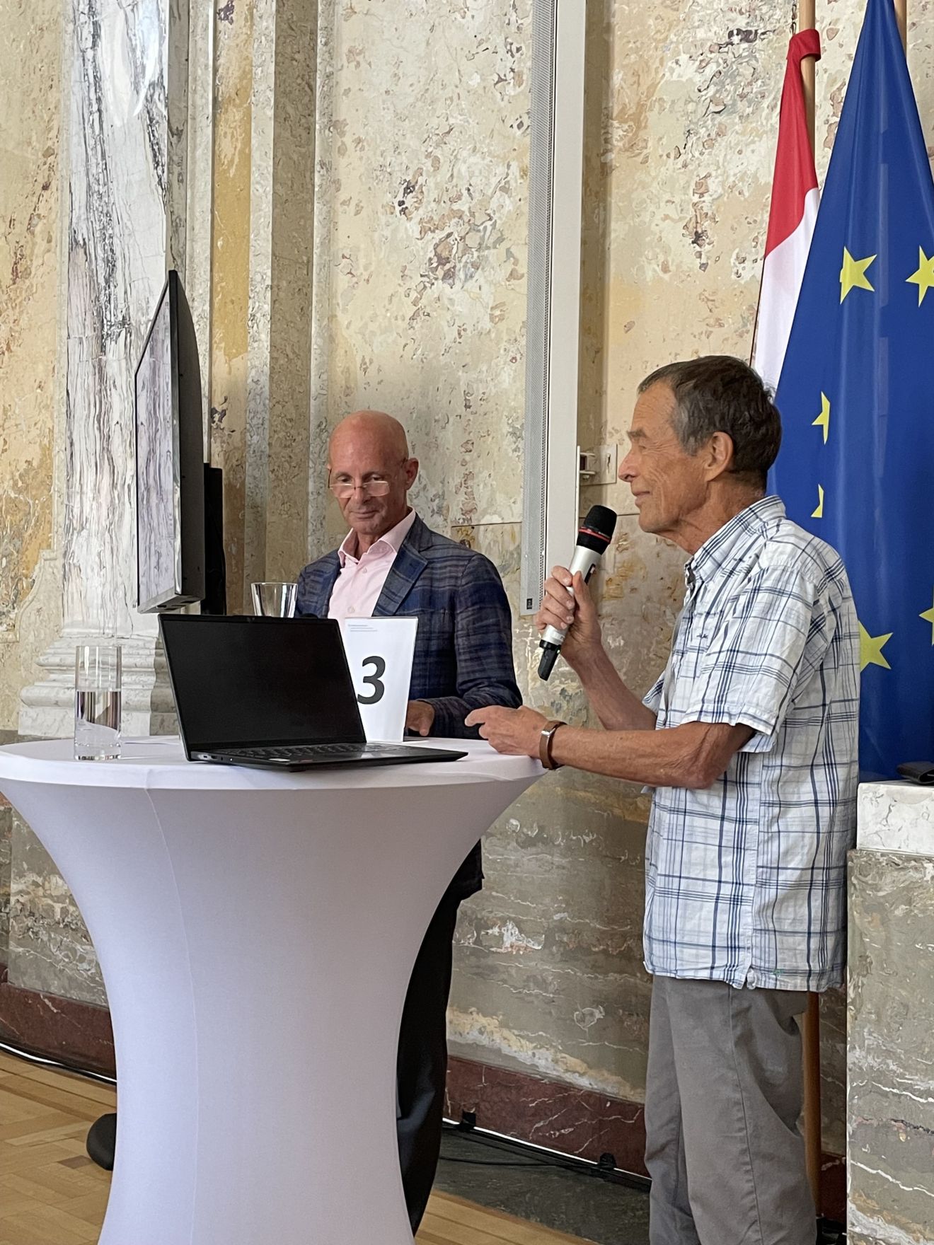 Zur Feier der 40 Jahre Ramsar Konvention in &Ouml;sterreich lud Herr Bundesminister Norbert Totschnig im Marmorsaal im Regierungsgeb&auml;ude ein.