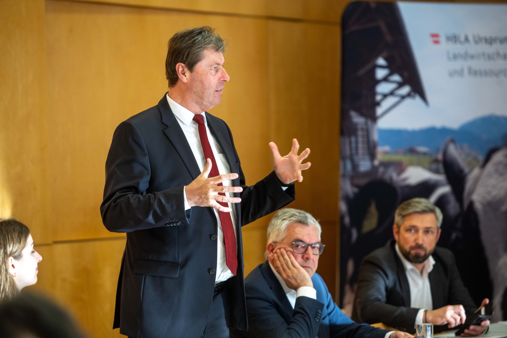 RHP_2565.jpg In Vertretung des erkrankten Herrn Bundesministers besuchte Generalsekretär Günter Liebl die RegionIMpuls-Tour in Salzburg.