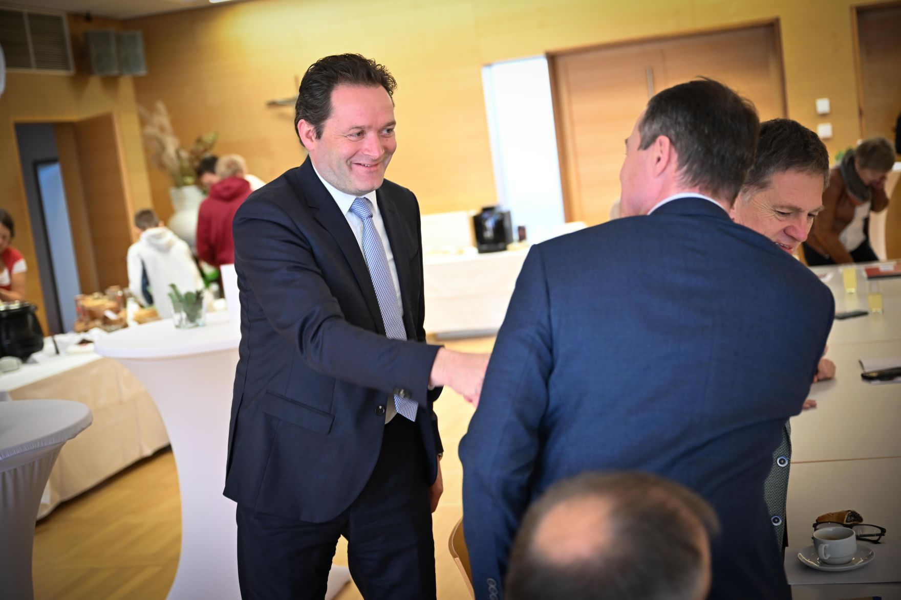 RHP_3240.jpg Als letzte Station der RegionIMpuls-Tour besuchte Herr Bundesminister Totschnig die HBLA St. Florian Fernbach in Oberösterreich.