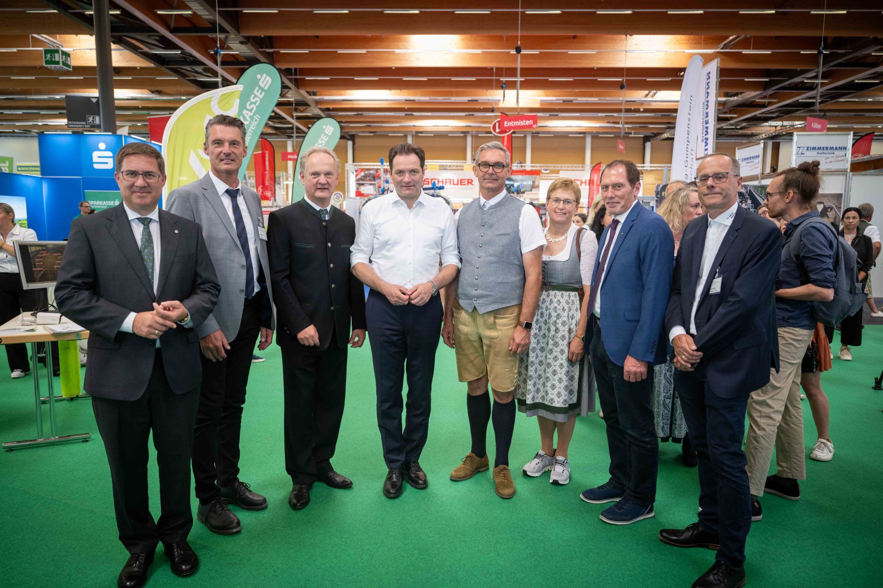 DSC_0700.jpg Herr Bundesminister Norbert Totschnig besuchte die Welser Messe 2024. Dabei hielt er eine Eröffnungs-Rede und machte einen Rundgang durch das Messegelände.