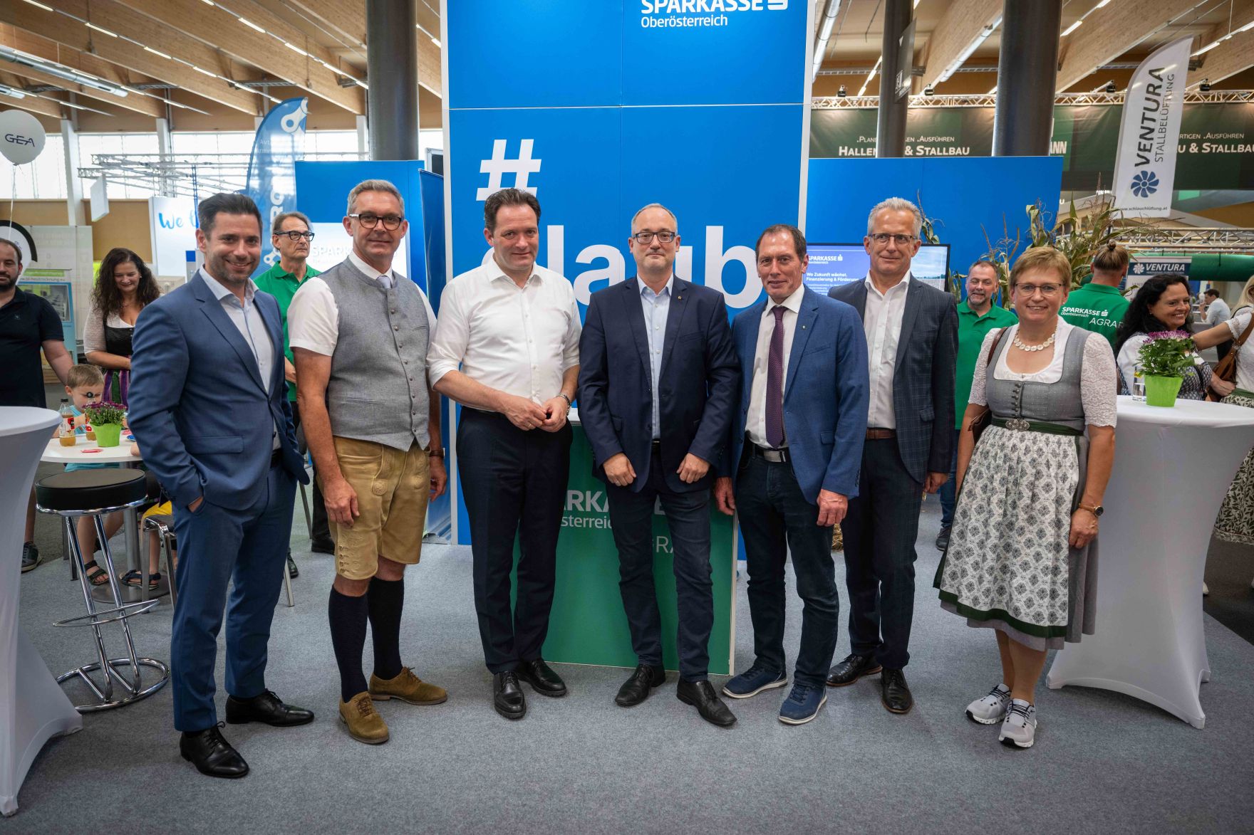 Herr Bundesminister Norbert Totschnig besuchte die Welser Messe 2024. Dabei hielt er eine Er&ouml;ffnungs-Rede und machte einen Rundgang durch das Messegel&auml;nde.
