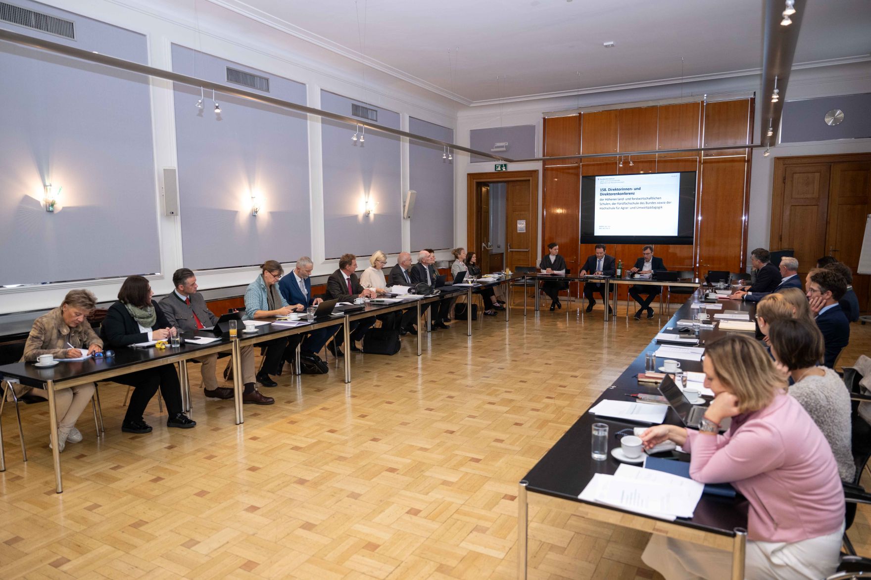 Am 11. Oktober 2024 fand die Direktorenkonferenz im Regierungsgeb&auml;ude am Stubenring statt.
